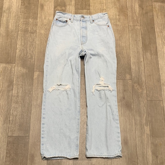 Levi's Denim - Womens Levi’s Ribcage Distressed Washed Straight Ankle Denim Jeans